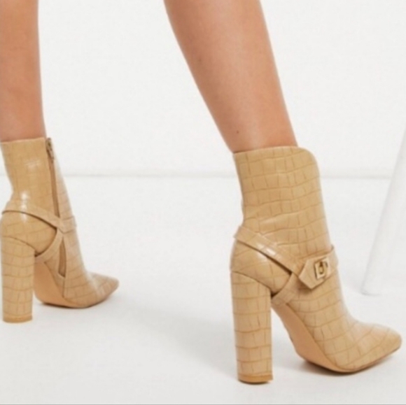 Glamorous Boots - - Picture 2 of 11